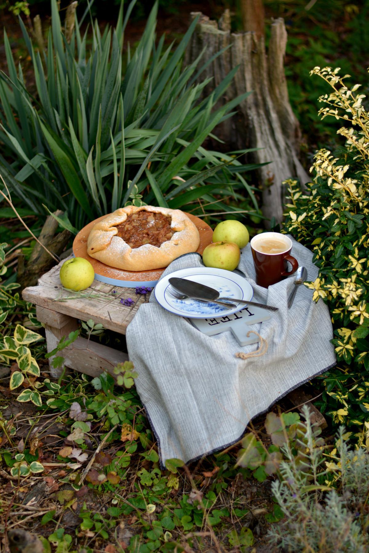 rustykalna tarta z jabłkami i gruszkami